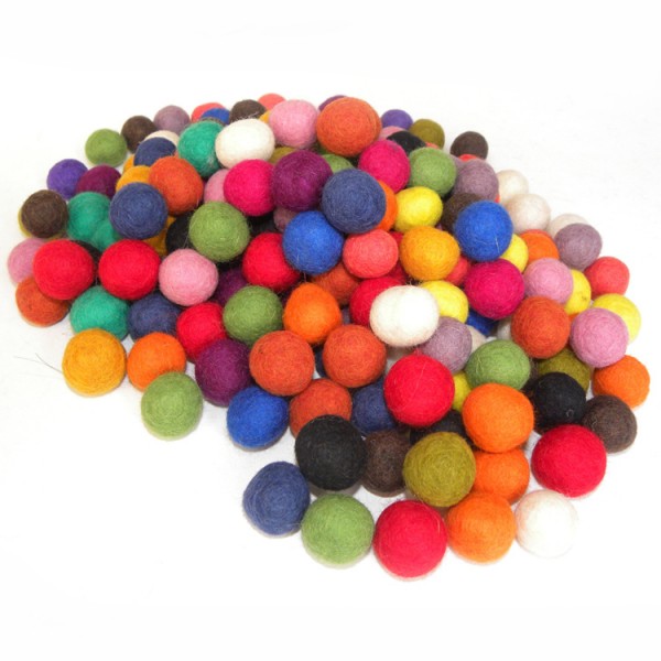 Viltballetje kleuren mix 2,0 cm